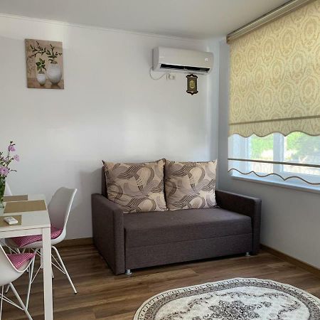 Zeino Place Apartment Constanţa Exterior foto